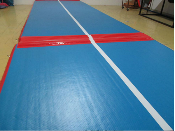 inflatable air track for gym-001